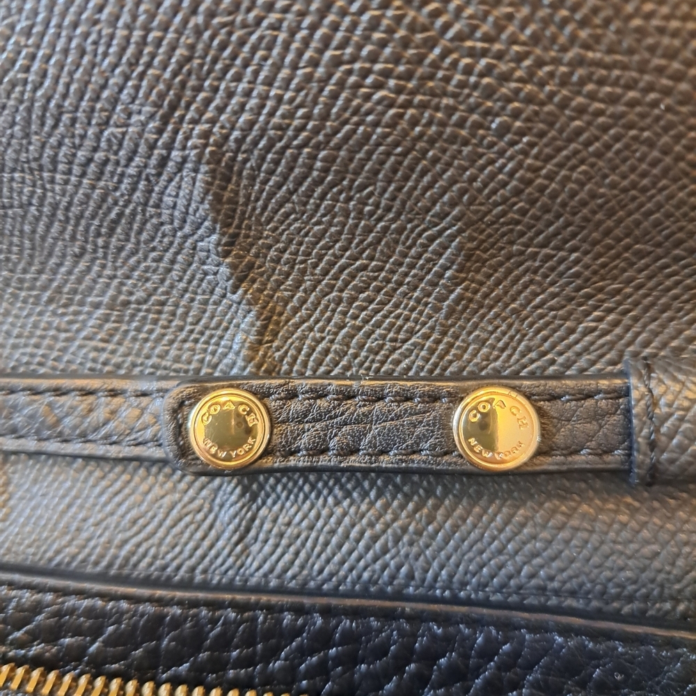 Coach Legacy Crossbody Bag F30256 Black Pebbled Leather Gold Hardware - Picture 8 of 9